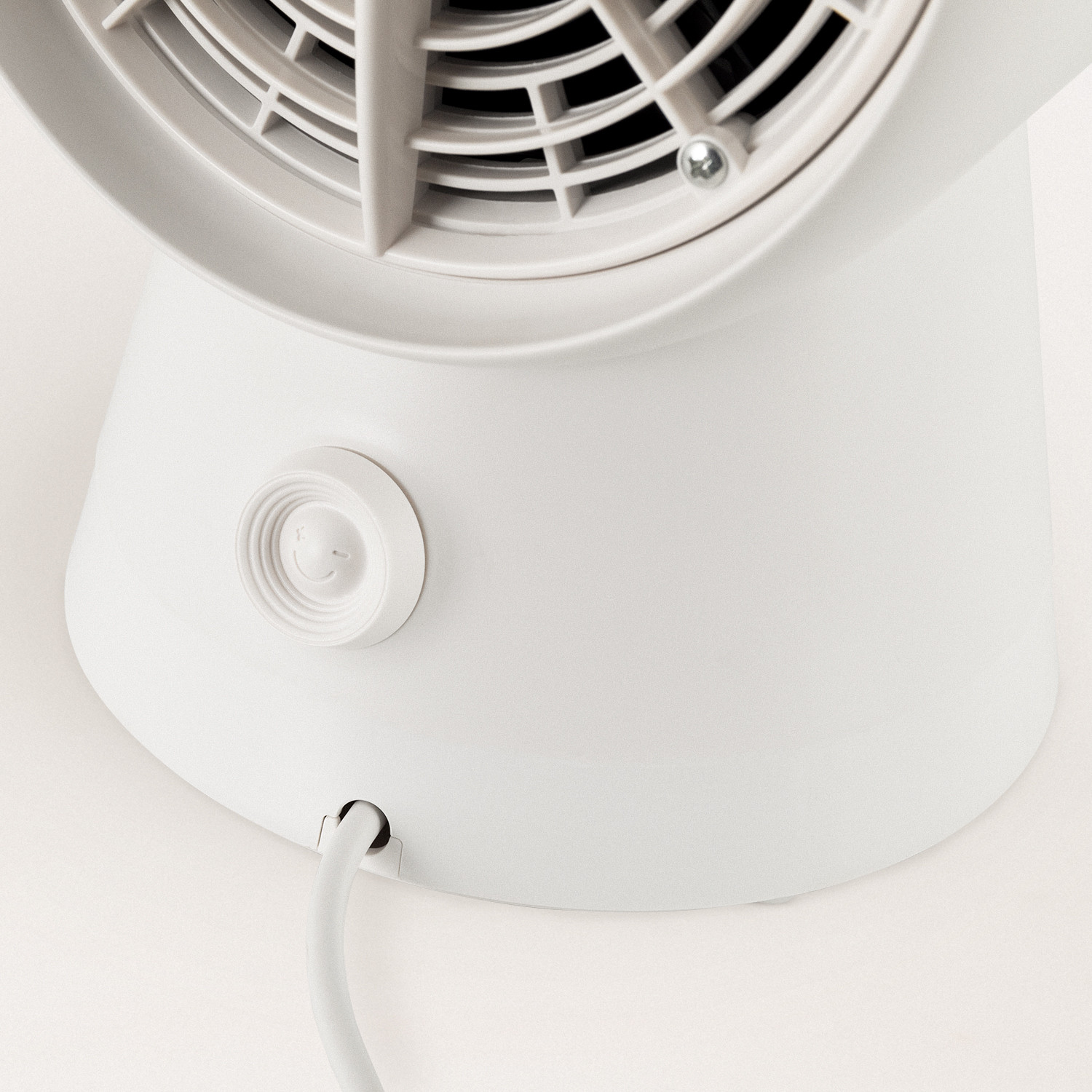 KENNY 2000W - Oszillierende elektrische Keramik Heizung - Create Ikohs